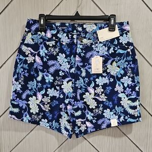 Vibrant Floral Women's Bermuda Shorts